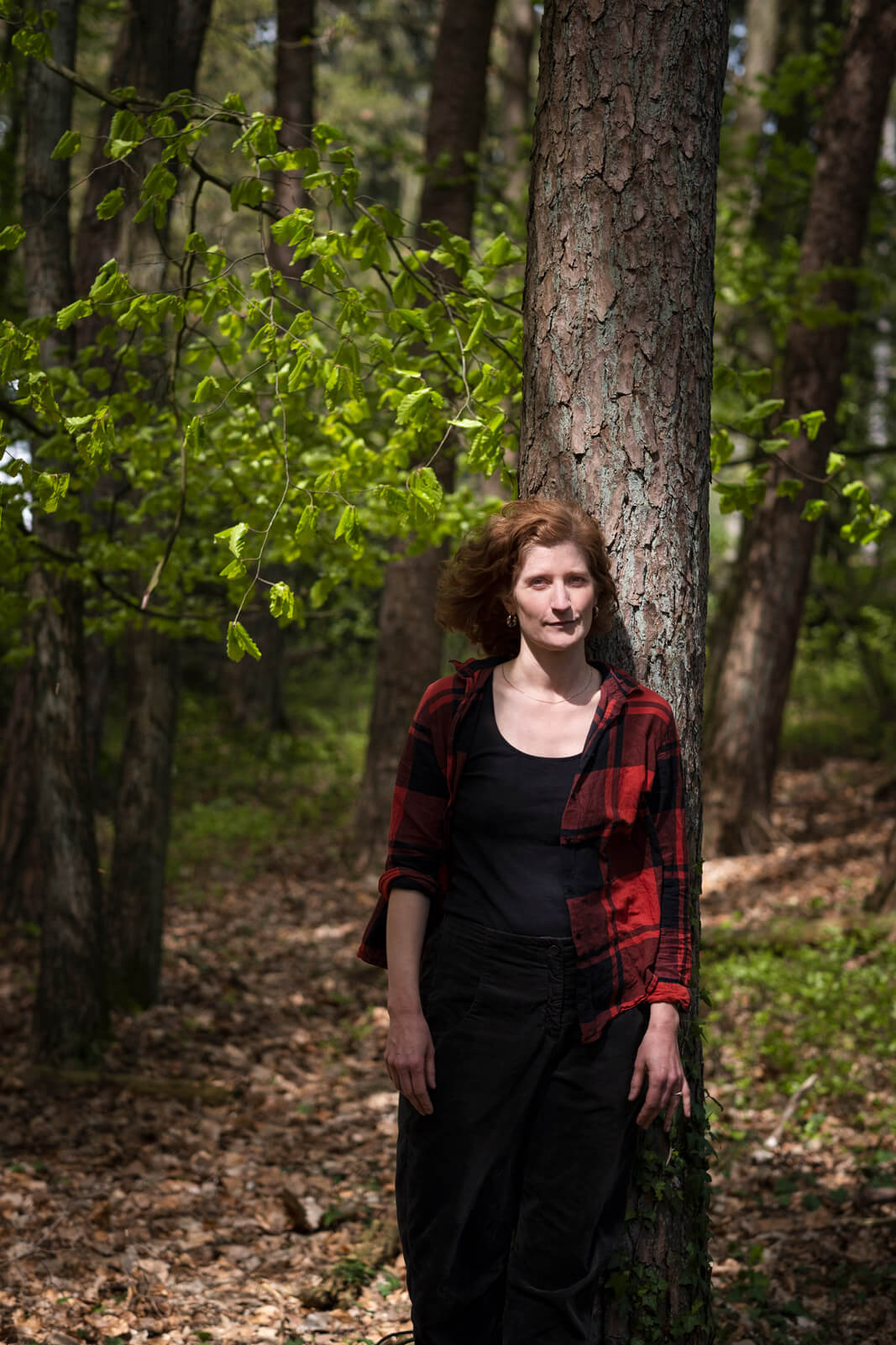 Atelierbesuch – Katja Nitsche fotografiert die freischaffende Künstlerin Maria Schoof in ihrem Atelier